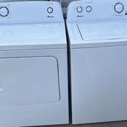 AMANA Washer And Dryer Set Excellent Condition