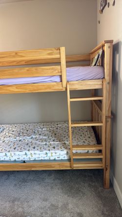 Bunk bed- max and mini