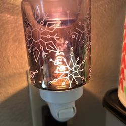 Scentsy Christmas Mini Wax Warmer 