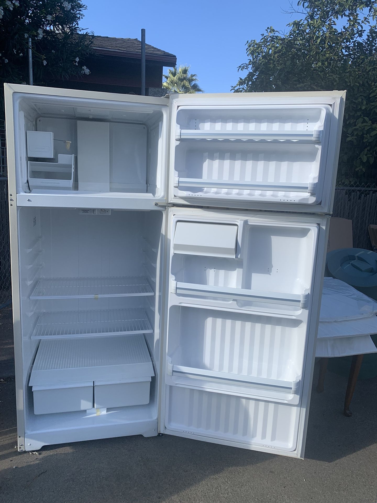 Refrigerador $200 Disponible En Stockton 