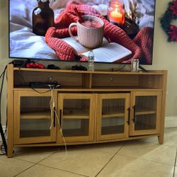 TV Stand MOVE OUT SALE Moreno Valley Only 60$ 