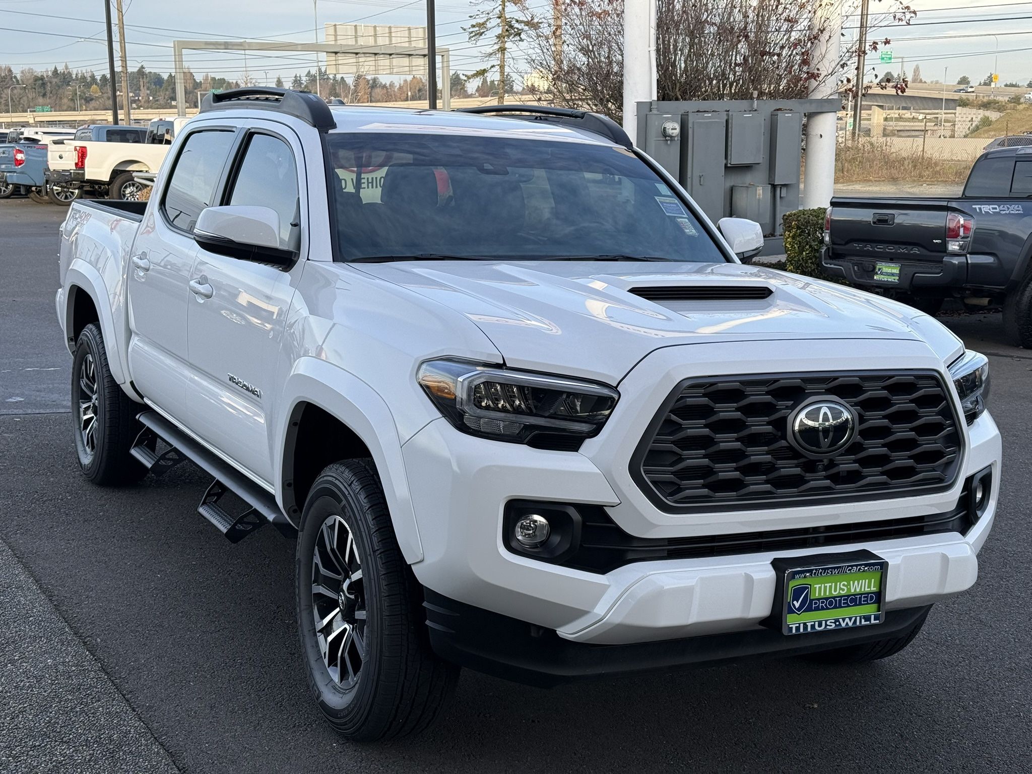 Toyota Tacoma Double Cab OEM Roof Rails/Crossbars