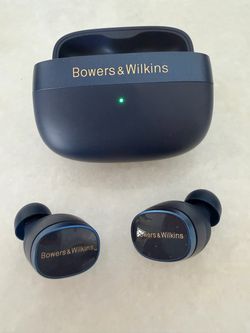 Bowers & Wilkins True Wireless Earbuds with Case