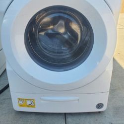 Whirlpool Front Load Washer..  