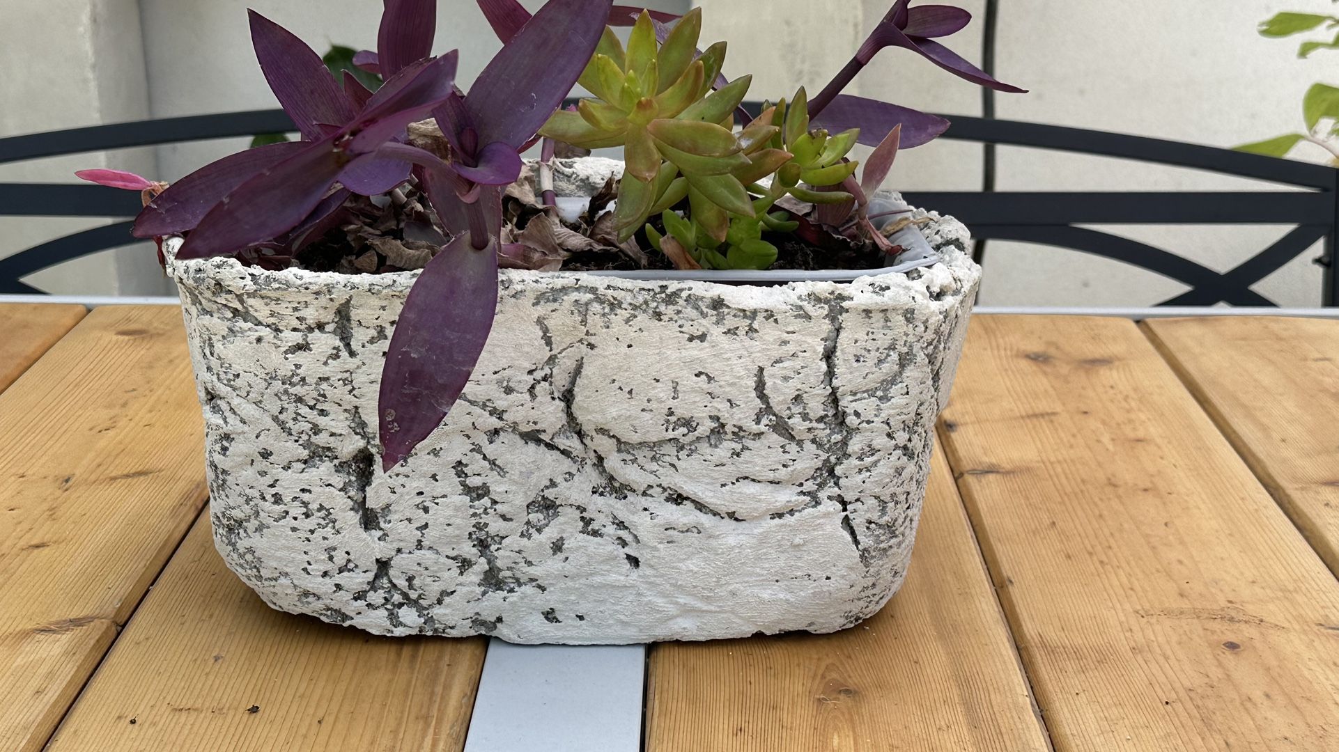 Lime Stone Flower Planter