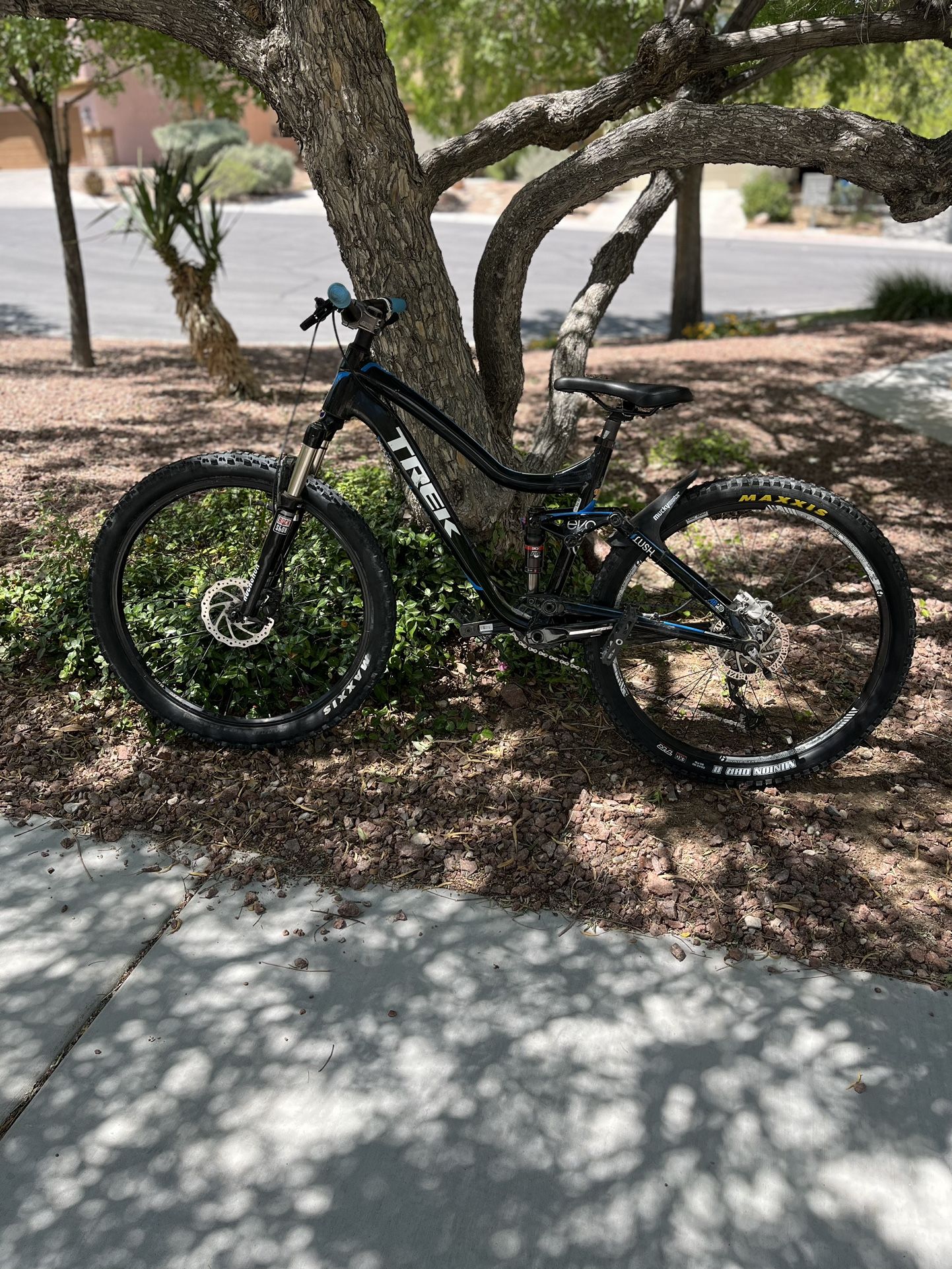 2012 Trek Lush Mountain Bike