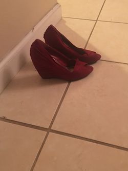 Red wedge shoes size 6