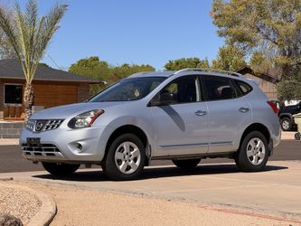 2014 Nissan Rogue Select S, cold A/C, clean title