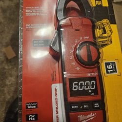 New Milwaukee 600 Amp AC/DC Digital Clamp Meter(FIRM 100.00)
