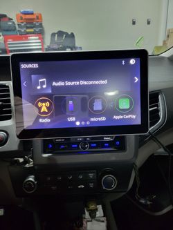 Dual 10.1 sreen
