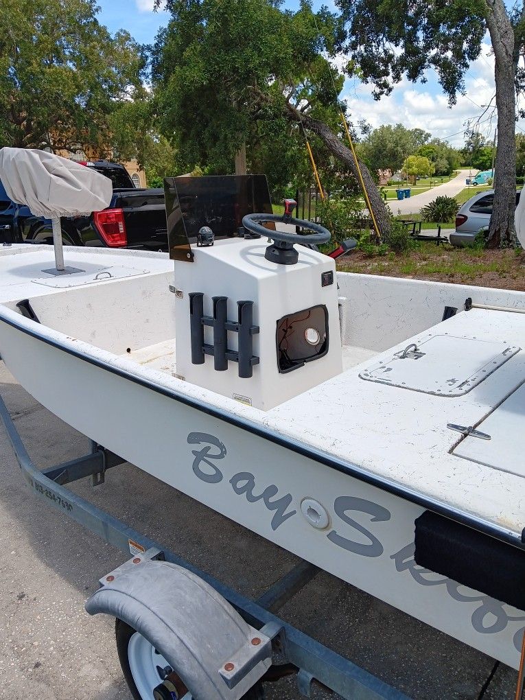 Bay Skiff Boat