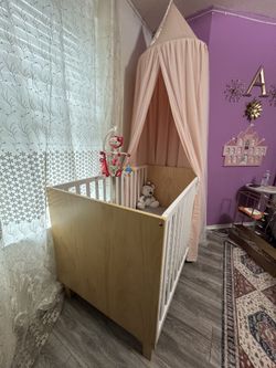 Baby Bed Every Thing Goes With It!!