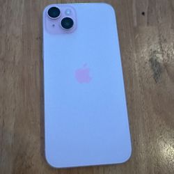 iPhone 15 Plus 