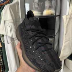 Yeezy 380 Onyx 8.5