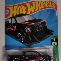 Hot Wheels Ford F 150 Lightning Custom