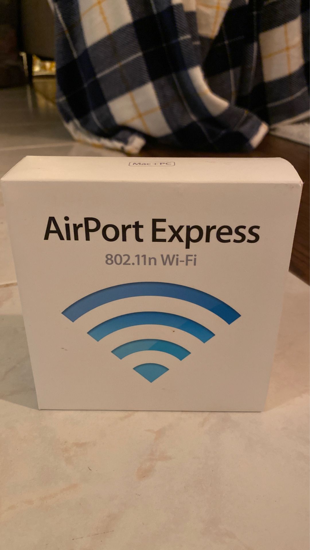 Apple Airport Express 802.11n WiFi - Model A1264