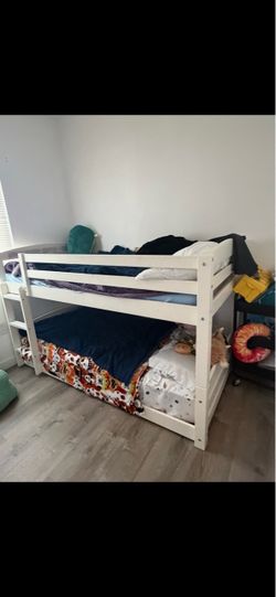 Bunk bed
