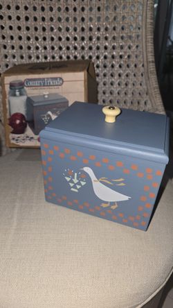 New Vintage Country Kitchen Recipe Box
