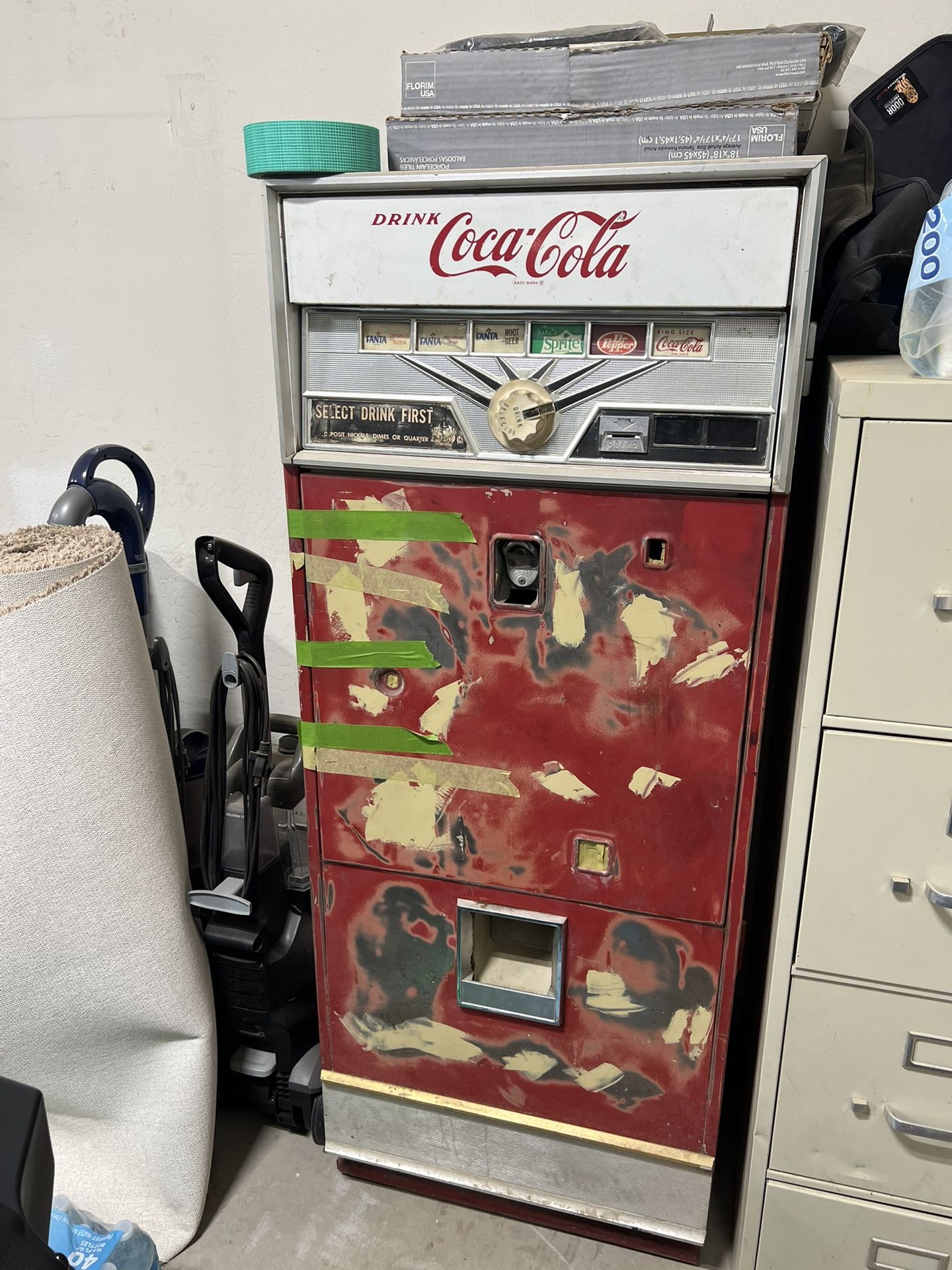 Vintage Coke machine