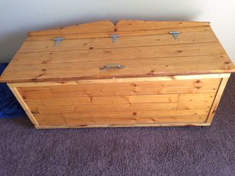 wood chest