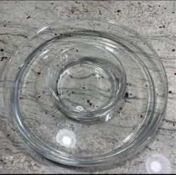 Like new large glass chips and dips platter