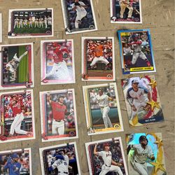 Baseball cards 20$-15$