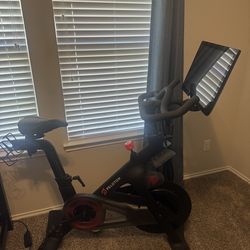 Peloton Gen 2