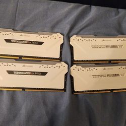 32GB RGB Corsair Vengeance Pro (WHITE)