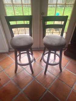 Bar Stools 