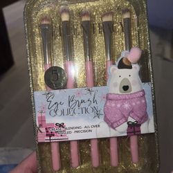 Brush Set Brand New 