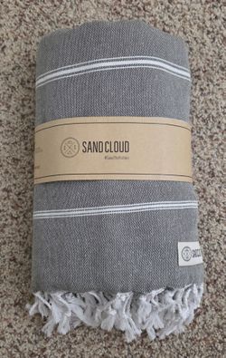 Sand Cloud XL Beach Towel Medium Gray New