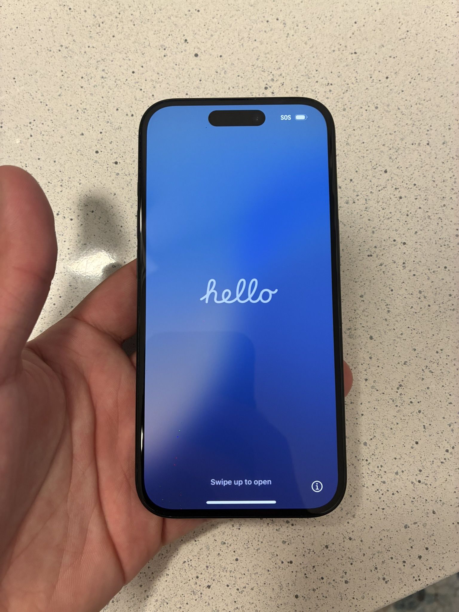 iPhone 15 (128 GB)