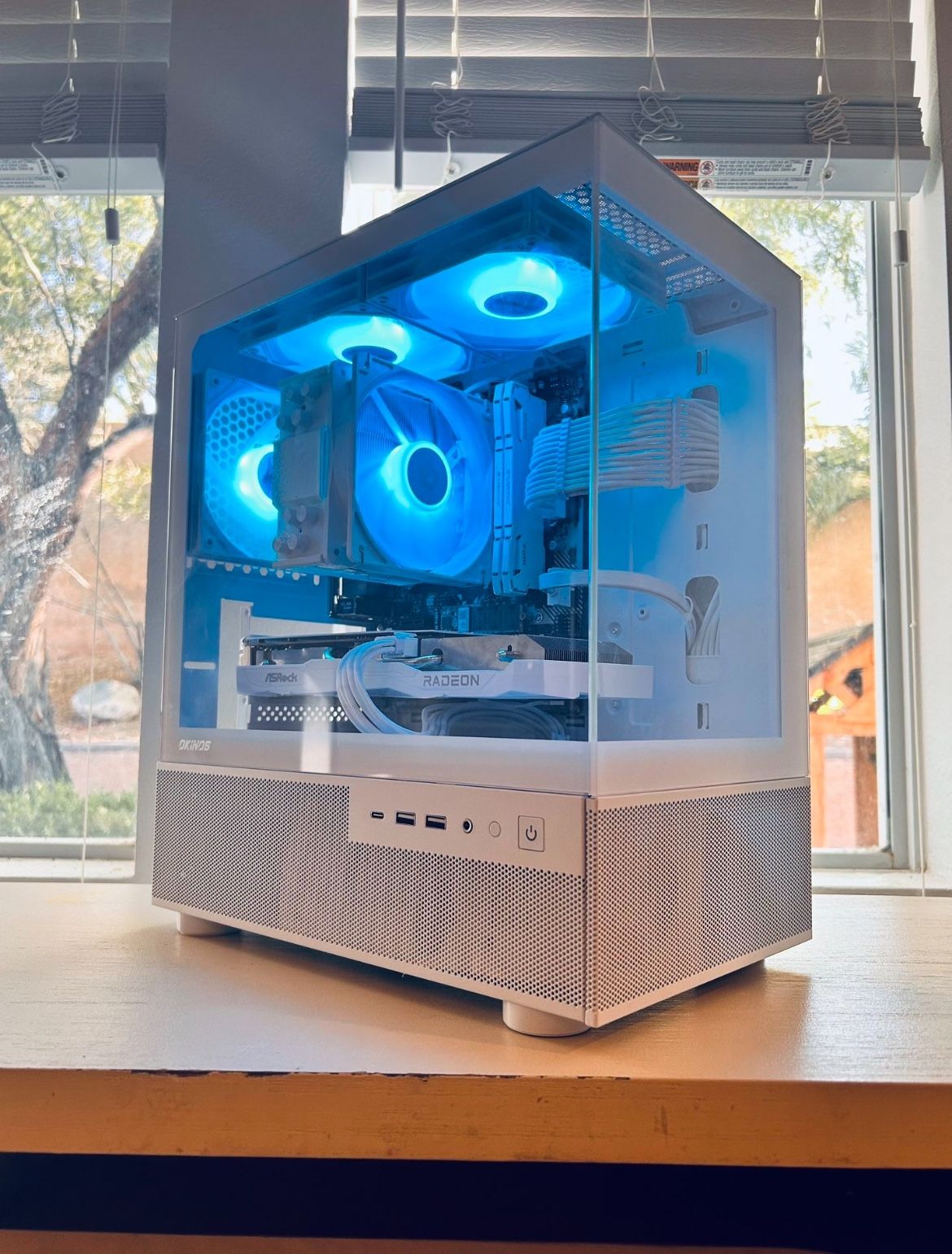GAMING PC UNUSED WHITE || RX 6600 XT GPU || RYZEN 5 4500 || 500 GB SSD || 16 GB || RGB