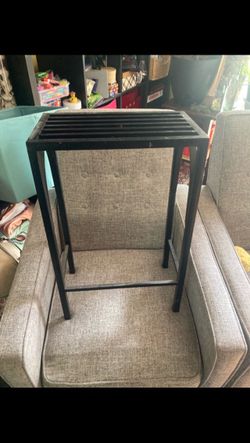 Small Metal Stand