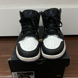 Nike Air Jordan 1 Mid