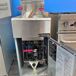 2 BASKET FRYER 40 lb. (NEW)