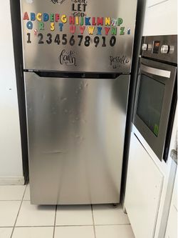 Selling my refrigerator and air conditioners Selling my refrigerator and air conditioners