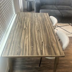 Dining Room Table 