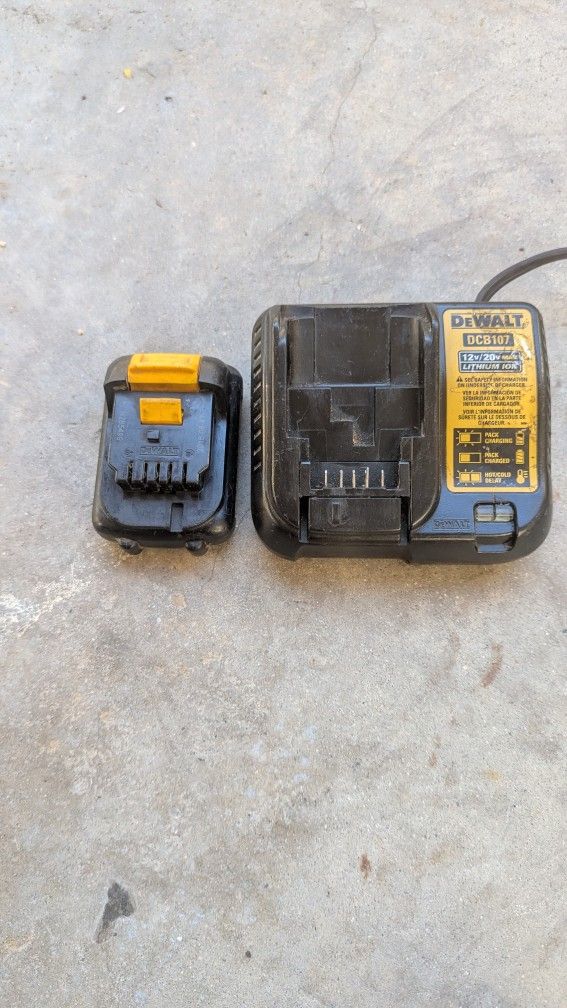 DeWalt Charger