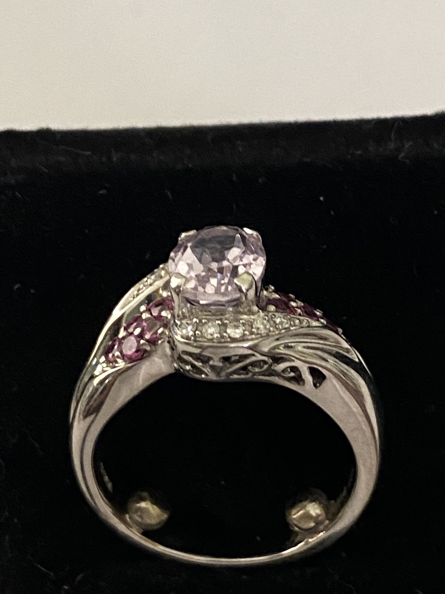 14K White Gold Ring