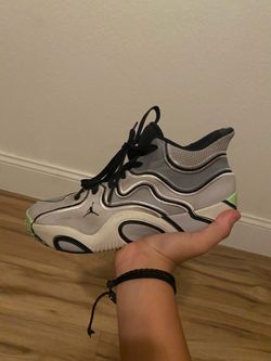 Jordan Tatum 3 size 6.5Y (no box)