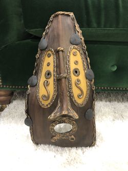 Banana Leaf Face Mask from Costa Rica