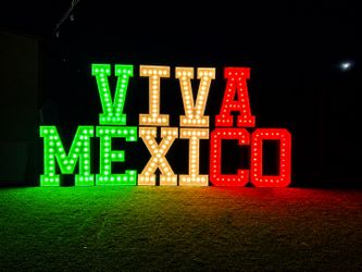 Marquee light up letters