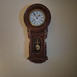 D & A Regulator Antique Wall Clock