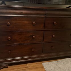 Wood Dresser