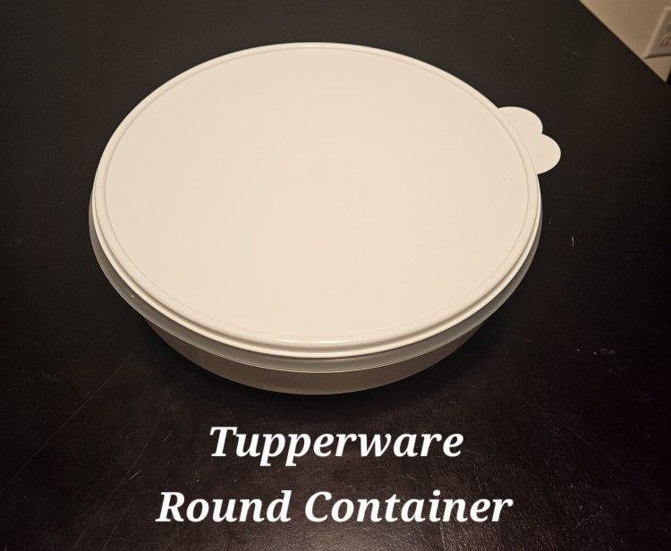 Tupperware Round Container With Lid Set Of 2