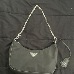 Prada Re Edition 2005