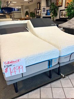 SPLIT CALIFORNIA King Tempurpedic premier model adjustable bed $1500 can deliver
