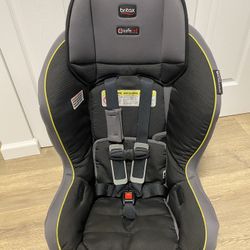 BRITAX  CAR SEAT 