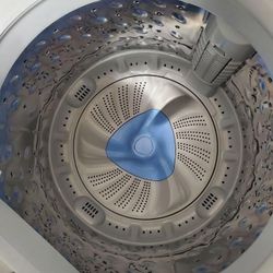 Midea 1.6 cu ft Portable Washing Machine (MAC160PSW) – Excellent Condition